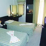 Отель Ephesus Hitit Restaurant 4*