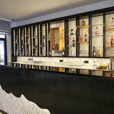 Ephesus Hitit Restaurant Otel 4*