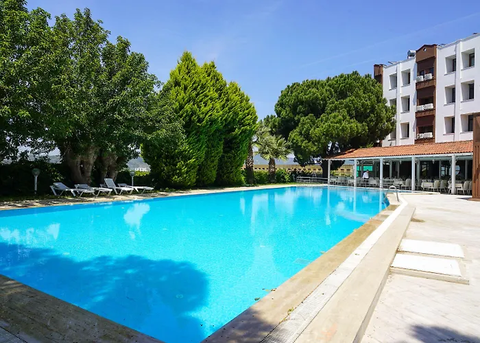 Отель Ephesus Hitit Restaurant 4*