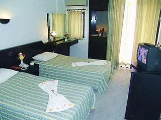 Отель Ephesus Hitit Restaurant 4*