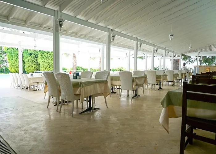 Ephesus Hitit Restaurant 4*